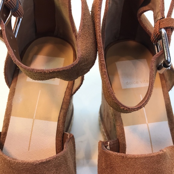 Dolce Vita Cognac Leather Wedge Sandals • Women's US 8 - Picture 13 of 13